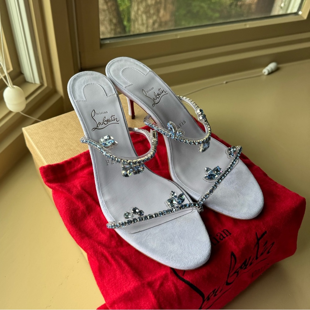 Christian Louboutin Just Queen 70 in Lilac
